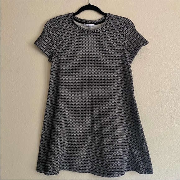 Zara Trafaluc Pattern Women’s Shift Dress✨ - Picture 2 of 5